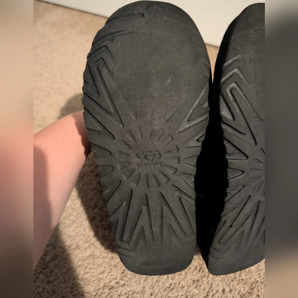 Pre-owned UGG Women's Black Classic Boots Size 8